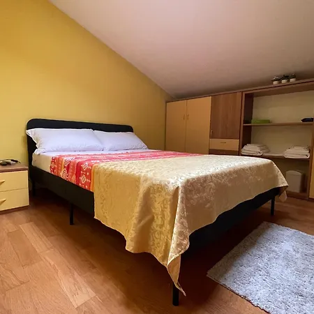 Vendégház Paradise *
