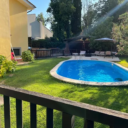 Paradise Vendégház